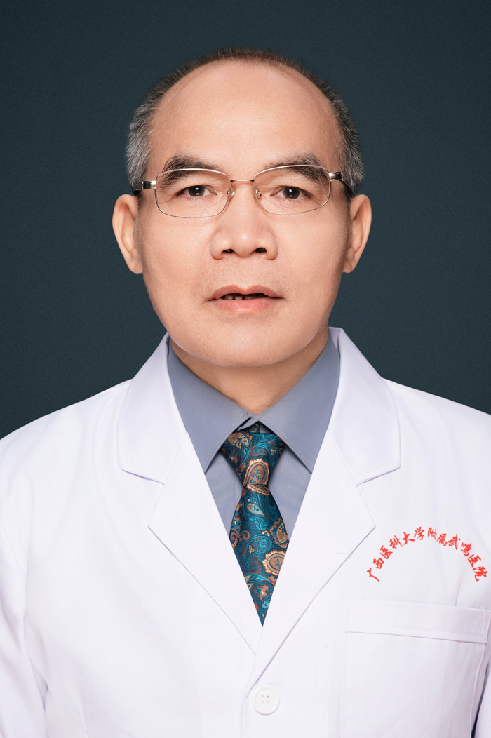 杨巍