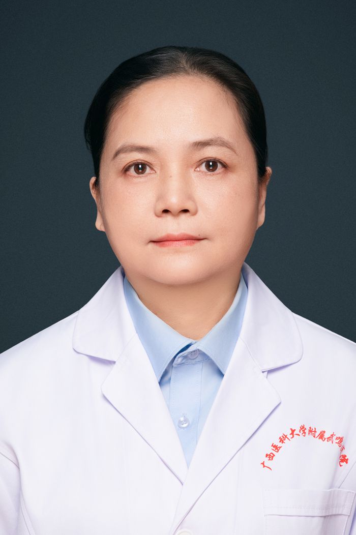 潘曼