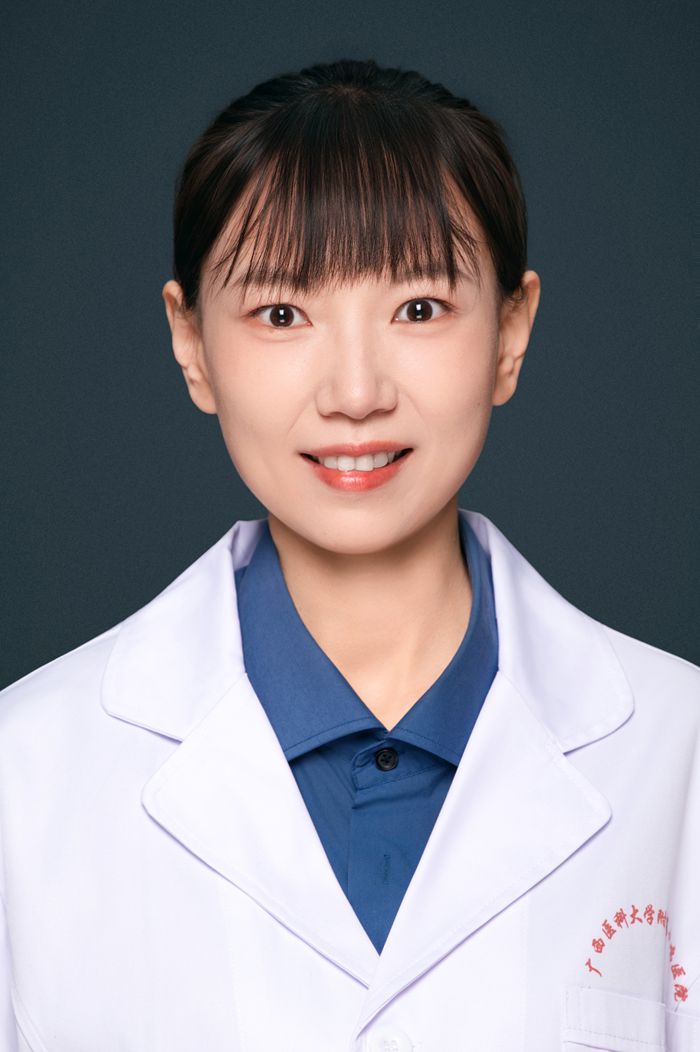 廖烈君